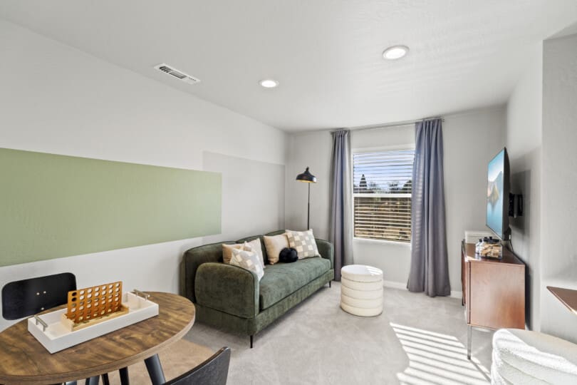 Quail Run new home community in Eagle Point, OR gallery image number 9